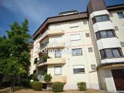 Stilvolle, modernisierte 4 Zimmer Wohnung mit Balkon und...