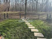 Stilvolle, sanierte 2 Zimmer Gartenwohnung mit Terrasse... Stilvolle, sanierte 2 Zimmer Gartenwohnung mit Terrasse...