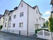 Stilvolle Stadtvilla in Kliniknähe – Wohnen mit...