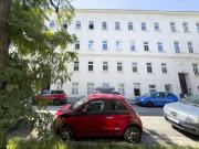 Stilvoller Altbau Erstbezug | 1 Zimmer mit Kochnische |...