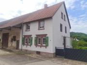 Stilvolles Bauernhaus mit Stallungen und Scheune