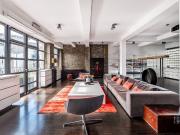 Stilvolles Loft mit Designer Ausstattung und luxuriösen...