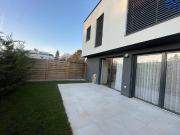 Stilvolles Reihenhaus mit 4 Zimmer und 2 KFZ Stellplätzen