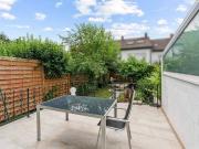 Stilvolles Reihenmittelhaus mit Garten in begehrter Lage...