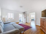 Stilvolles Wohnen mit Südwest Balkon nahe Arkonaplatz