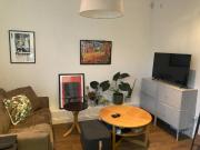 Stoke Newington one bed flat Lease handover