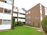 Stonegrove, Coniston Court, Edgware, 3 Bedroom Flat