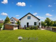 StoP: FriscH SanierteS ZuhausE & SonnigeM GarteN in...