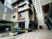 STOREY TOWNHOUSE with Mezzanine in Tomas Morato Quezon...