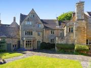 Stow On The Wold, The Square, Cheltenham, 5 Bedroom Terraced