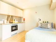 Straits Meadow, Edinburgh Has an Apartment