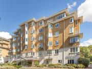 Strand Drive, Richmond TW9, 3 bed flat to rent, £5,000... Strand Drive, Richmond TW9, 3 bed flat to rent, £5,000...