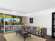 Strand side Living with Ocean views