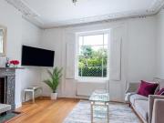 Stratford Villas, London, 1 Bedroom Flat