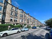 Strathearn Road, Edinburgh, 4 Bedroom Flat