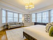 Strathmore Court NW8 7HY