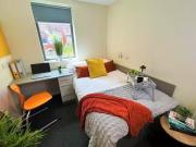 Stratus Deluxe En Suite