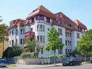 Striesen, stilvoller Altbau: Lift + Wanne + EBK mgl.