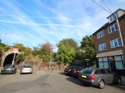 STUDENT 3 Double Bedroom Flat – Surbiton Camellia Lane, KT5