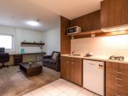 STUDENT ACCOMMODATION Kingsbury Gardens 1 Bedroom Apartment