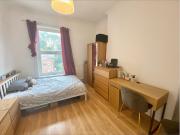 student_apartment for rent in Flat 3, 23 Ladybarn Road,...