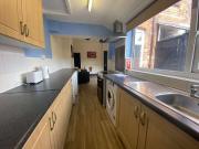Student House: Sincil Bank Bed, Bath, LN5