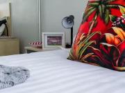 Student Living 570 Swanston 2 Bedroom Apartment Standard