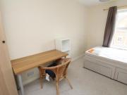 STUDENT PROPERTY * 9 double bedrooms student property 5...
