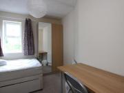 STUDENT PROPERTY * ALL BILLS INCLUDED * A superb eight...