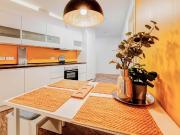 Reduced Rent STUDENTS ONLY Fully furnished private room...