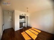 STUDIO 19 M2 ENTIEREMENT REFAIT A NEUF