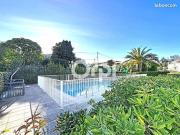 Studio 1 pièce 27 m²