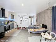 Studio 1 pièce 28 m²