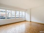 Studio 1 pièce 30 m²