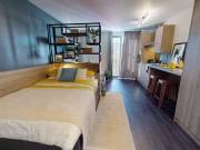 Studio 1st Floor Flat to rent in Brighton And Hove East...