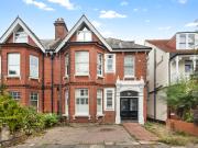 Studio 1st Floor Flat to rent in Brighton And Hove East...