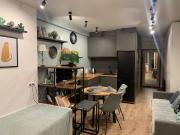 Studio 21 m² – Paris 17e – rue des Dames – 592 € CC –...