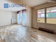 Studio 3 pièces 86 m²