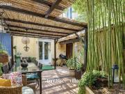 Studio 4 pièces 99 m²