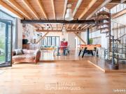 Studio 5 pièces 244 m² Studio 5 pièces 244 m²