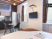 Studio à louer à Faubourg Montmartre, Paris