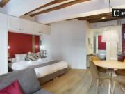 Studio à louer à Faubourg Montmartre, Paris