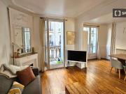 Studio à louer à Gambetta, Paris