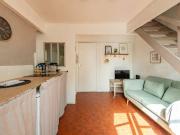 Studio à louer à Notre Dame, Paris Studio à louer à Notre Dame, Paris