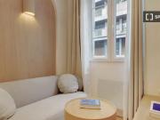 Studio à louer à Paris, Paris