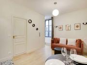 Studio à louer à Saint Placide, Paris
