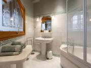 Studio à louer à Saint Germain l'Auxerrois, Paris Studio à louer à Saint Germain l'Auxerrois, Paris