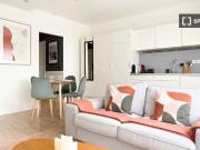 Studio à louer à Saint Philippe du Roule, Paris