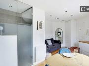 Studio à louer aux Halles, Paris