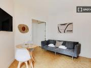 Studio à louer à Ternes Maillot, Paris